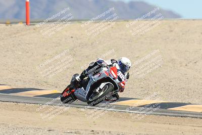 media/Oct-05-2025-CVMA (Sun) [[beeef4f201]]/Race 12- Formula 40 MW and LW/